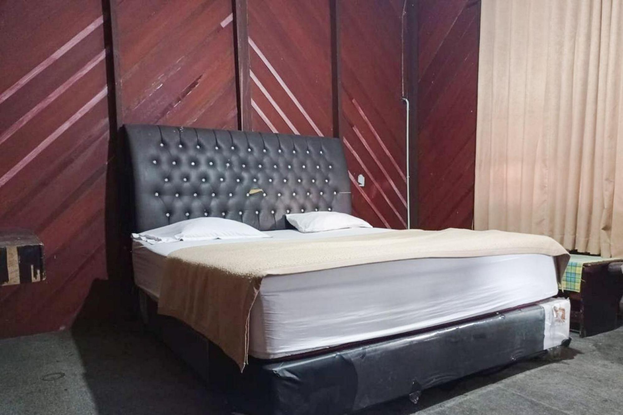 Hotel Pantai Panjang Bengkulu Redpartner Екстер'єр фото