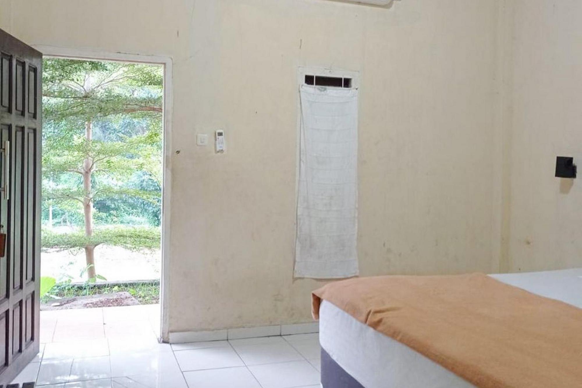 Hotel Pantai Panjang Bengkulu Redpartner Екстер'єр фото