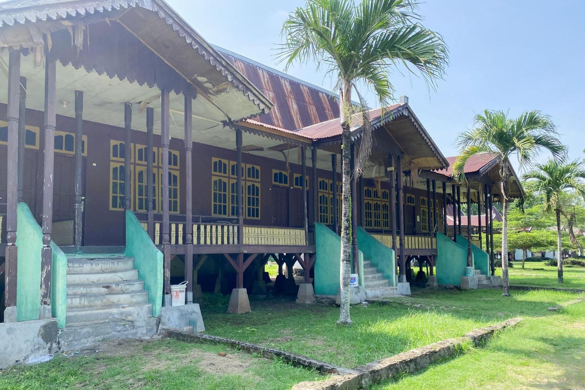Hotel Pantai Panjang Bengkulu Redpartner Екстер'єр фото