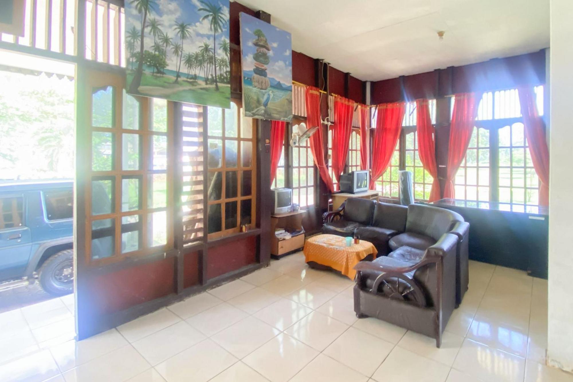 Hotel Pantai Panjang Bengkulu Redpartner Екстер'єр фото